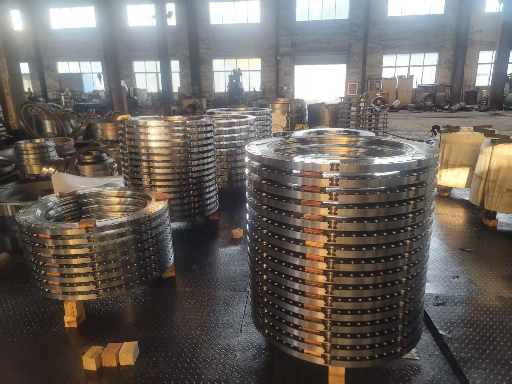 SS304 STAINLESS FORGED FLANGES